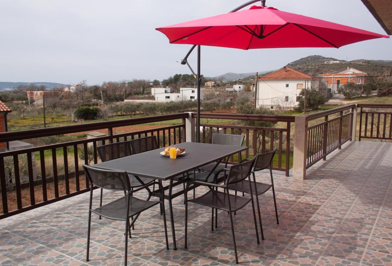 Kaštel Novi Apartment Juric מראה חיצוני תמונה