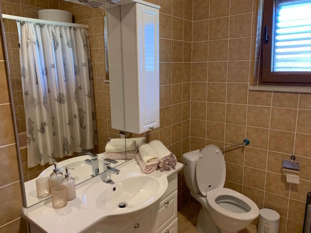 Kaštel Novi Apartment Juric מראה חיצוני תמונה